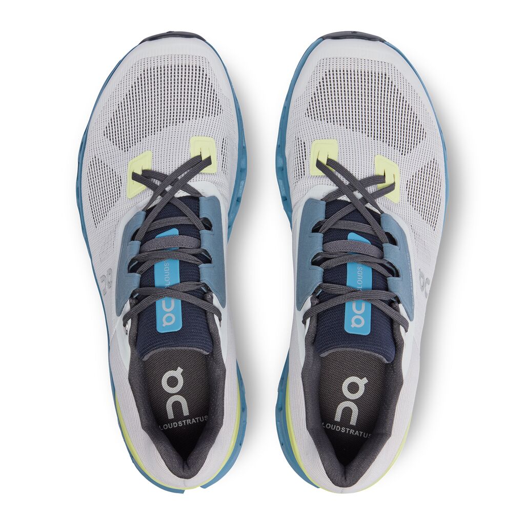 NEW ON men\'s cloudstratus running shoes in frost|niagara s-l400.jpg main image 4